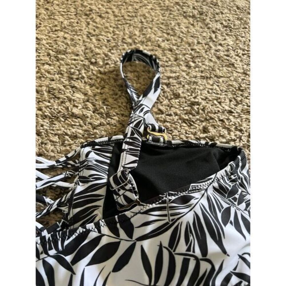 one piece bathing suit size 16W - Picture 6 of 8